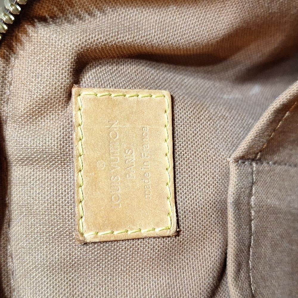 Louis Vuitton Tivoli PM - Picture 10 of 16